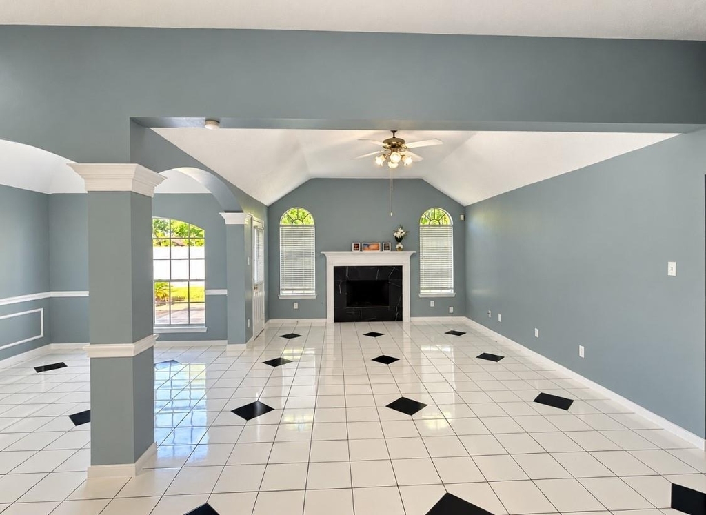 13618 Sablegrove Lane - Photo 4