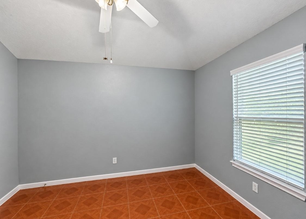13618 Sablegrove Lane - Photo 23