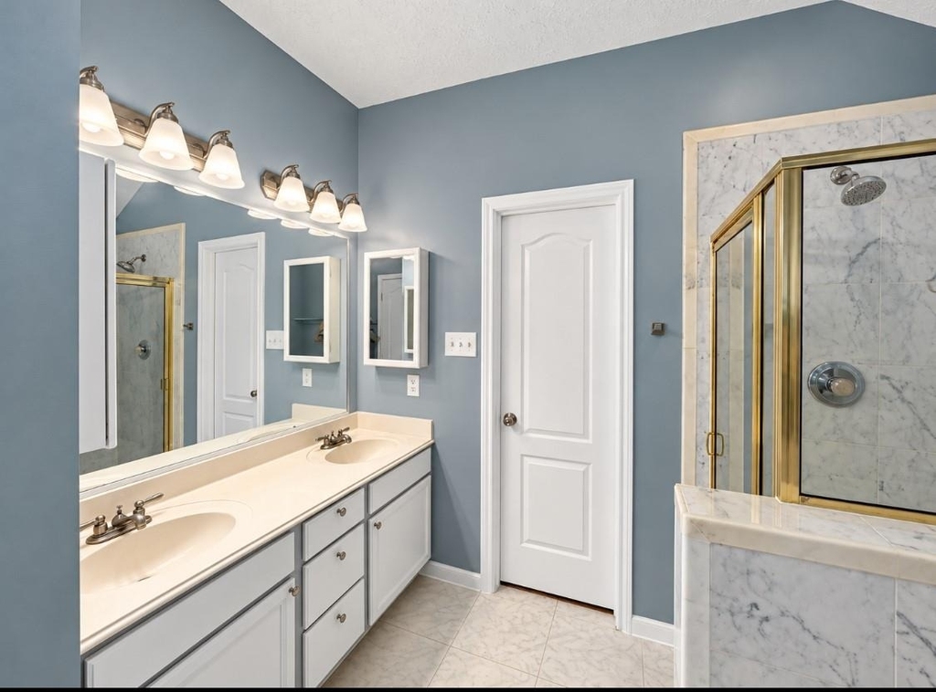 13618 Sablegrove Lane - Photo 18