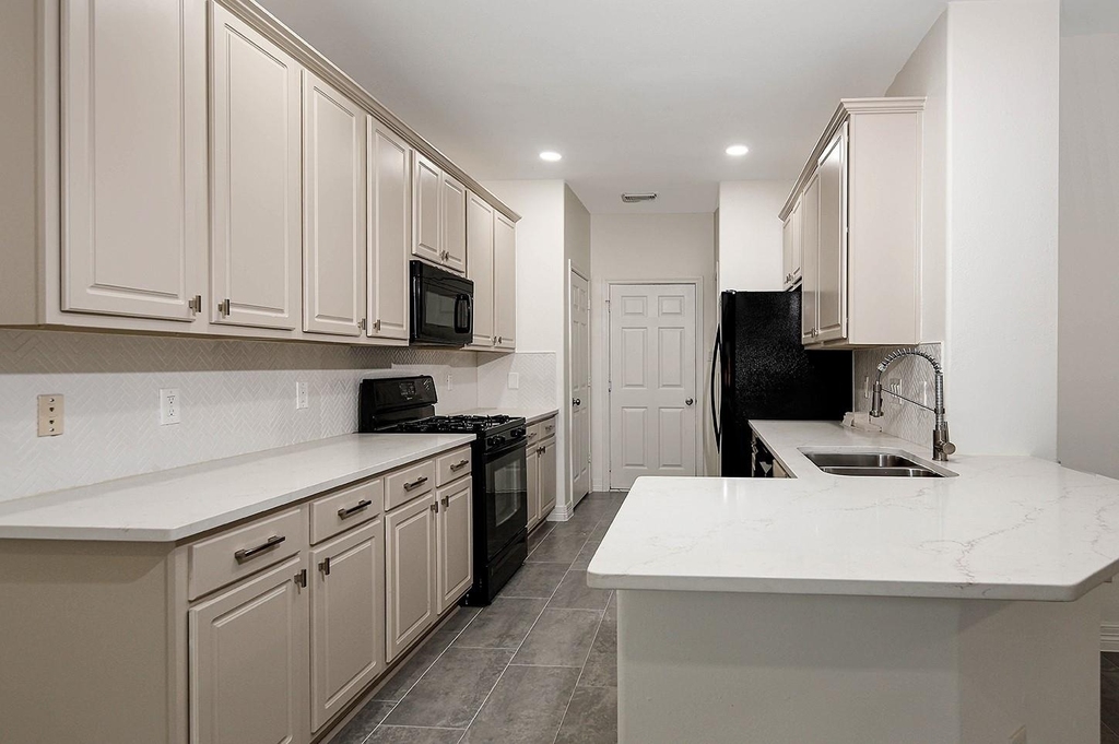 7 Peach Ridge Drive - Photo 8