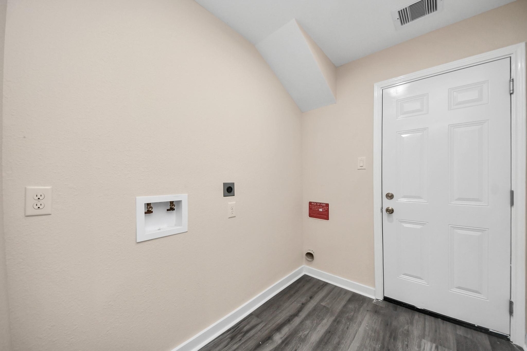 3130 5th Street - Photo 13
