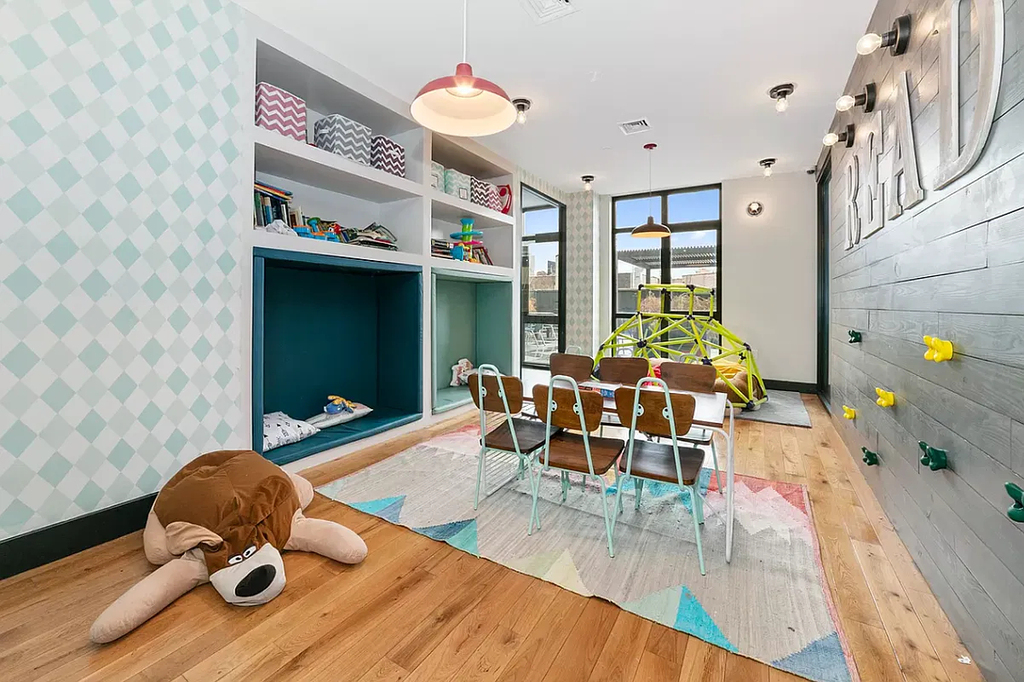 55-27 Myrtle Avenue - Photo 7