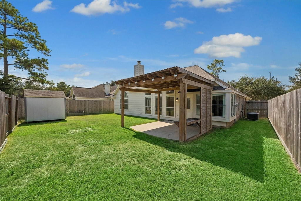 1205 Pine Field - Photo 28