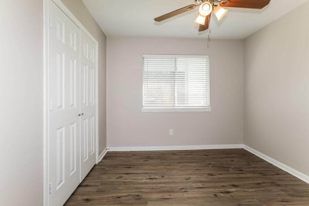 311 Lake View Drive - Photo 12