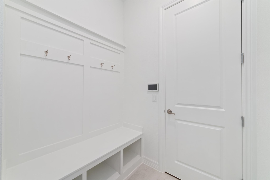 2925 Gleason Terrace Lane - Photo 4
