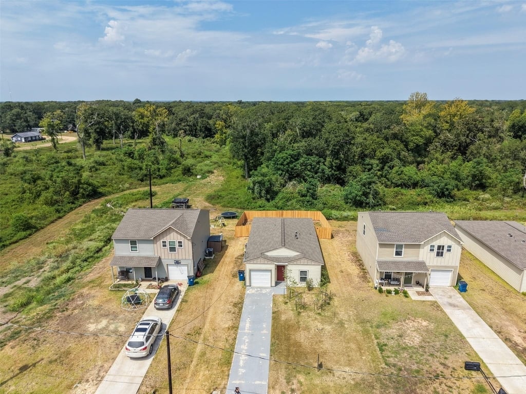 2537 18th Street - Photo 0