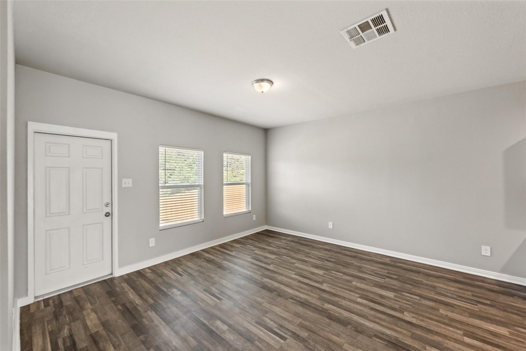 2537 18th Street - Photo 7