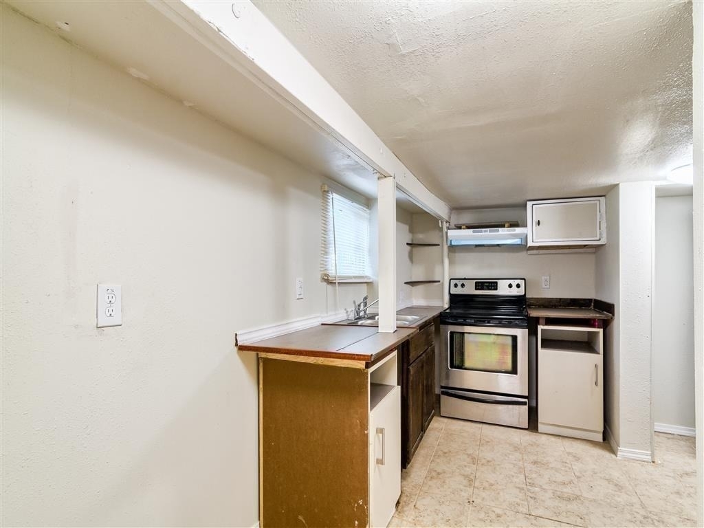 2501 Truxillo Street - Photo 3