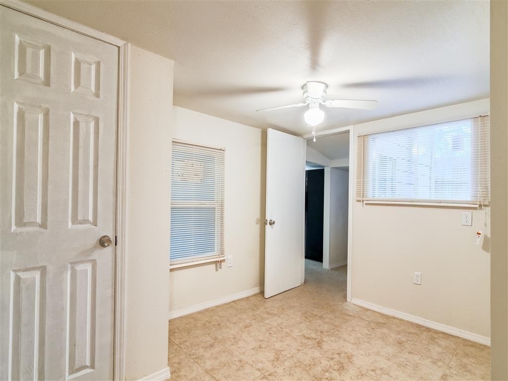 2501 Truxillo Street - Photo 0