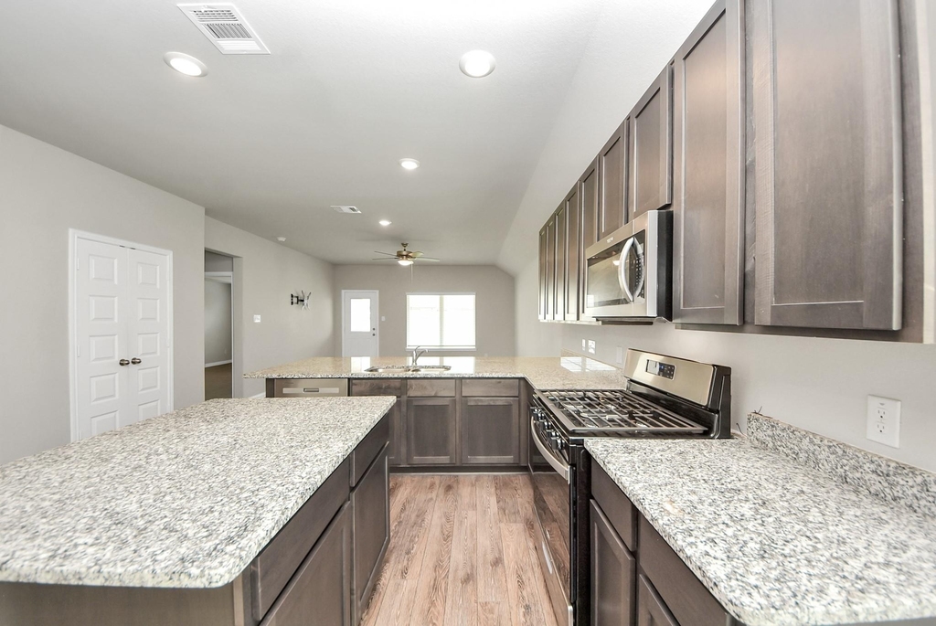 5411 Briana Dee Drive - Photo 6