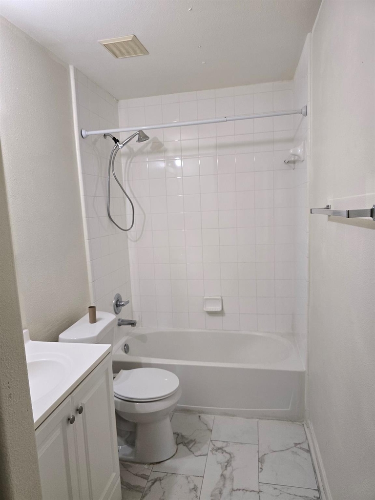 7122 Autumn Bluff Lane - Photo 17