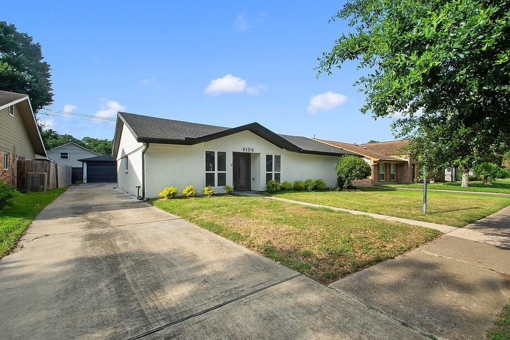 6106 Rutherglenn Drive - Photo 1