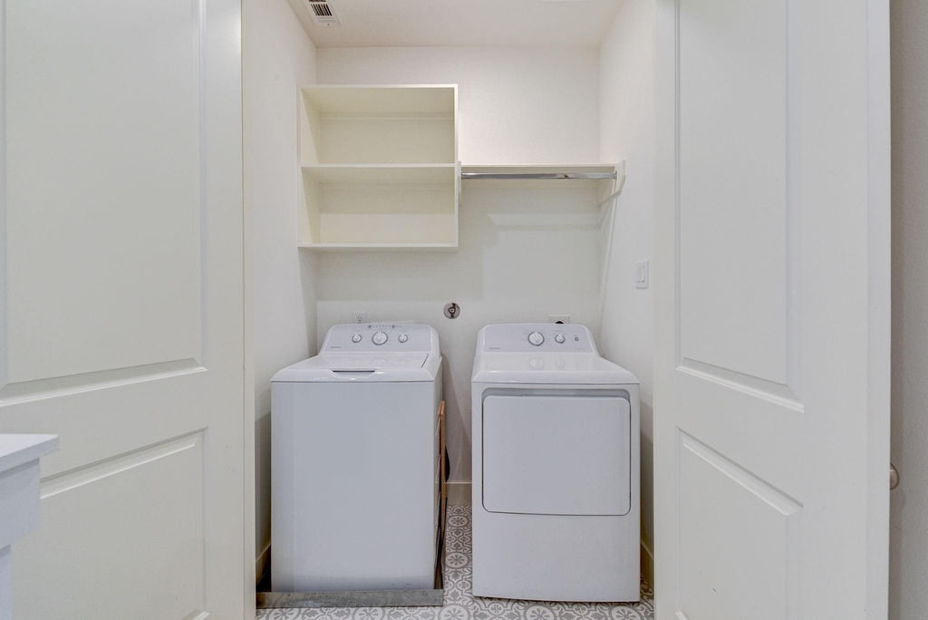 2707 Oakwood Crest Lane - Photo 24