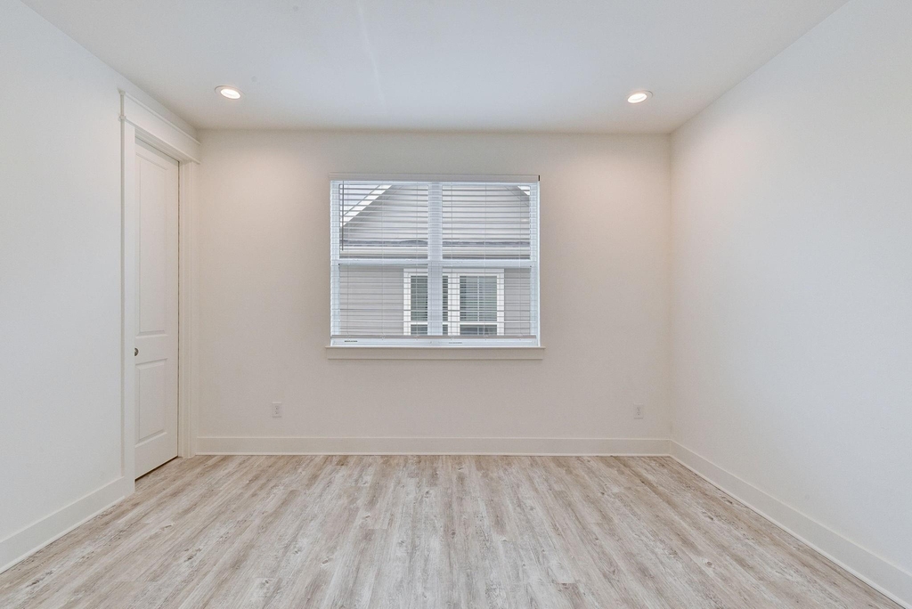 2707 Oakwood Crest Lane - Photo 19