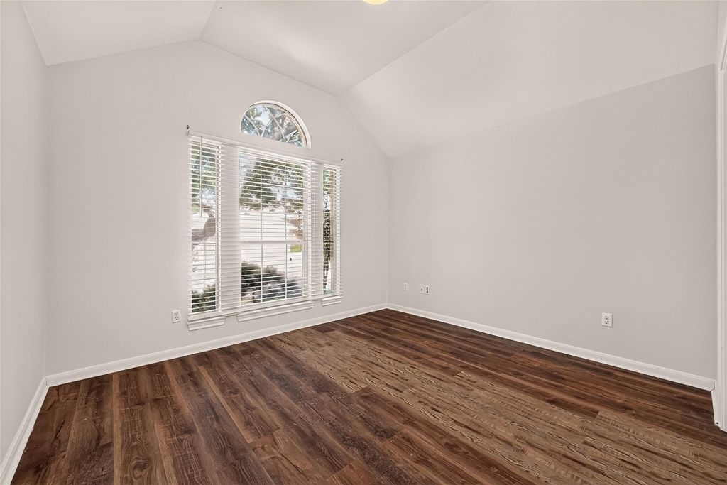 11107 Creekline Meadow Court - Photo 15