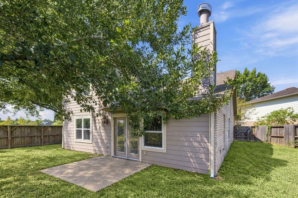 6331 Canyon Rock Way - Photo 42