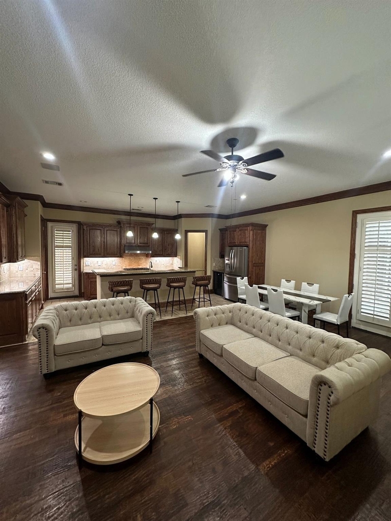 4516 Gilbert Avenue - Photo 12