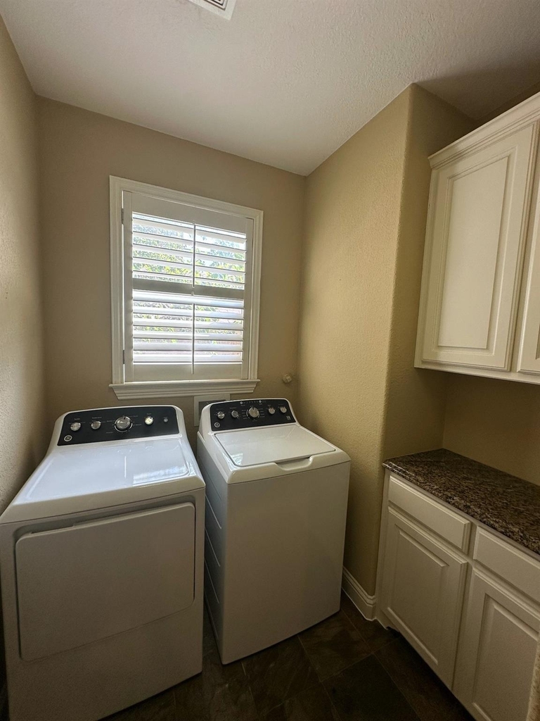 4516 Gilbert Avenue - Photo 17