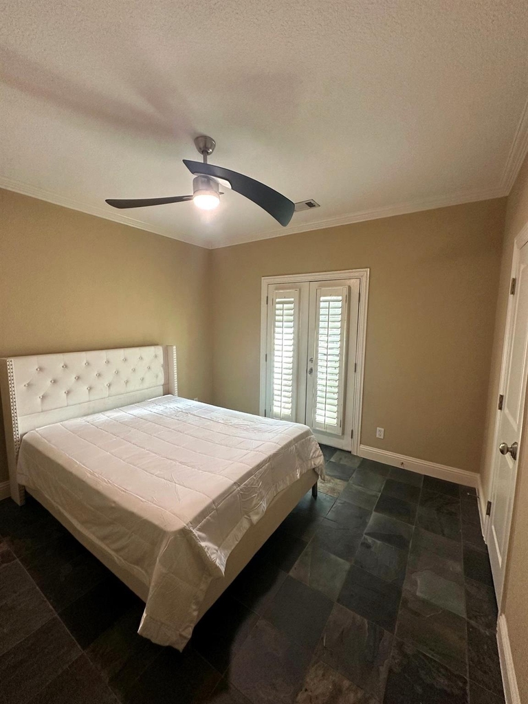4516 Gilbert Avenue - Photo 20