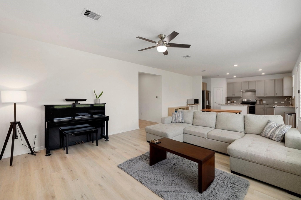 7618 Coral Key Drive - Photo 6