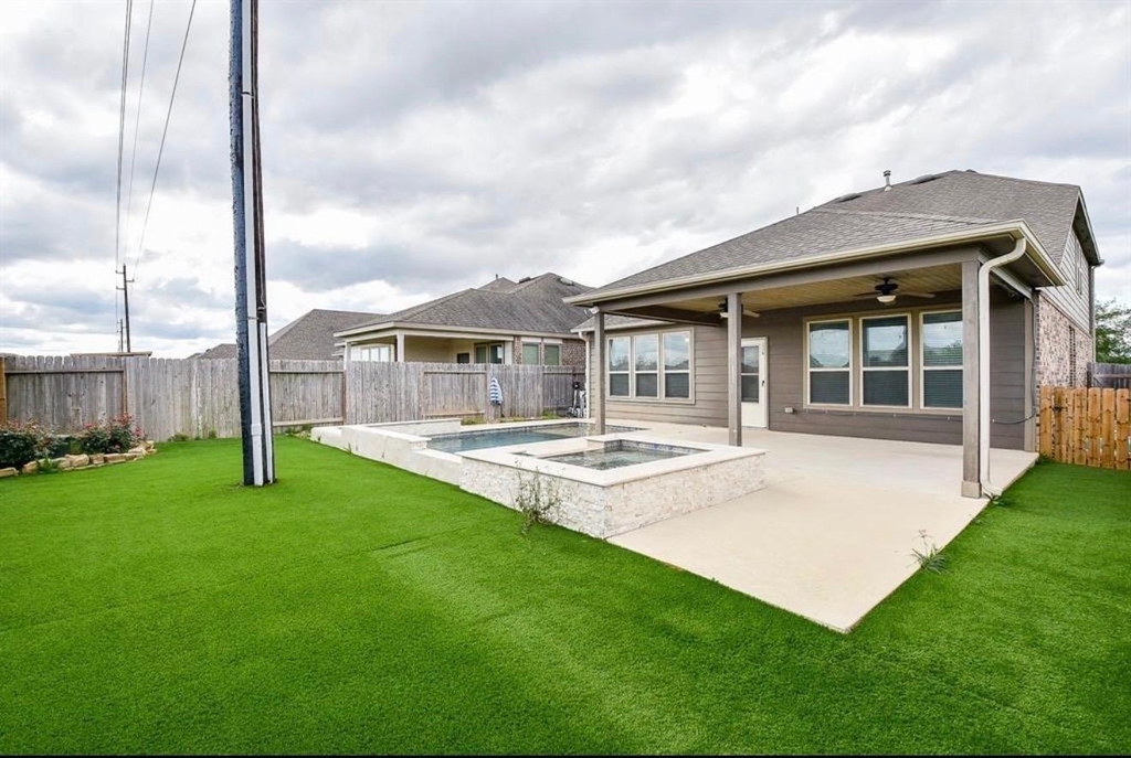 5354 Rue Dela Croix Drive - Photo 3