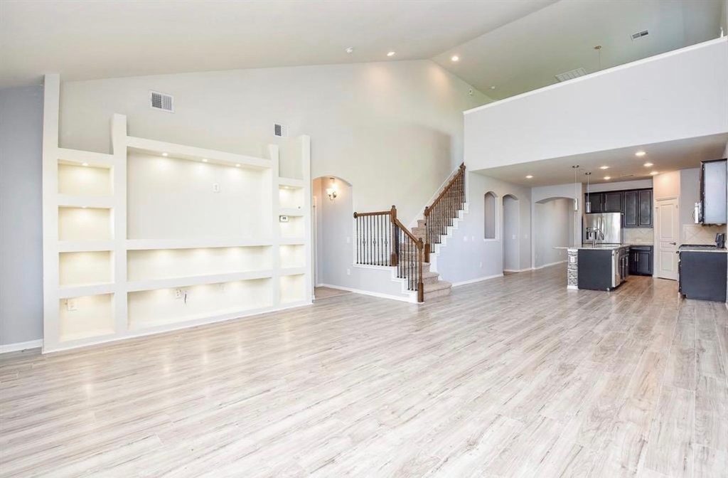 5354 Rue Dela Croix Drive - Photo 4
