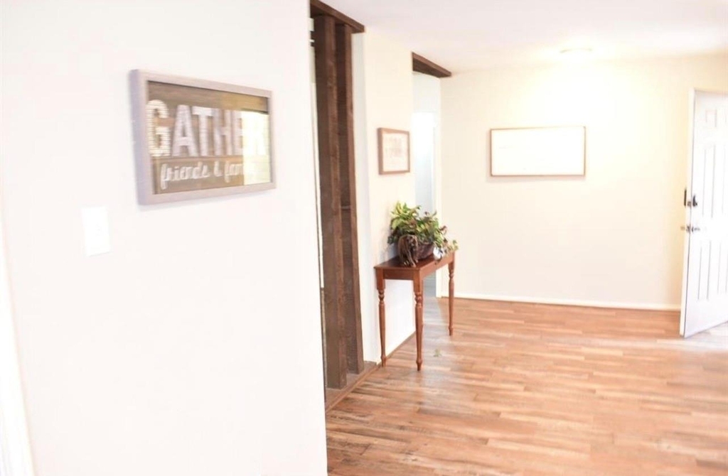 707 N Fork Court N - Photo 10