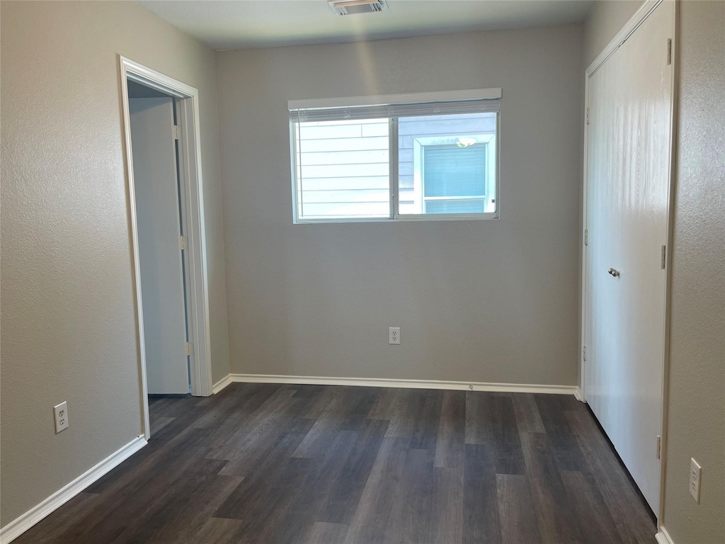 19819 Creston Cove Court - Photo 16