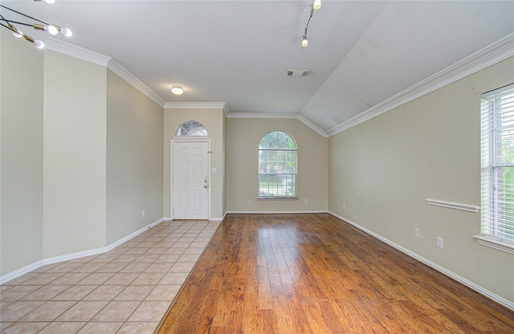 18223 Heathridge Lane - Photo 9