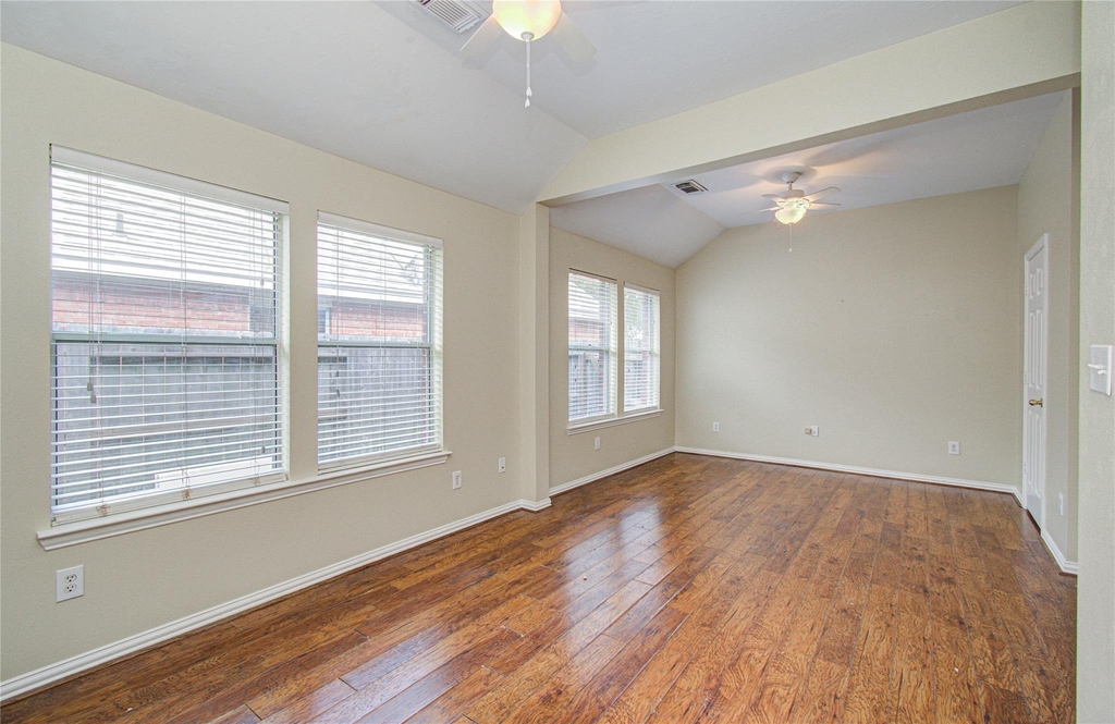 18223 Heathridge Lane - Photo 13