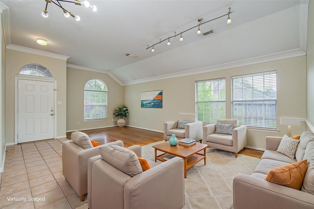 18223 Heathridge Lane - Photo 6