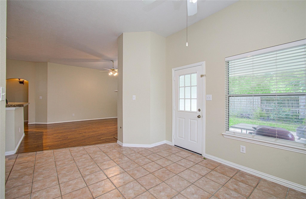 18223 Heathridge Lane - Photo 27