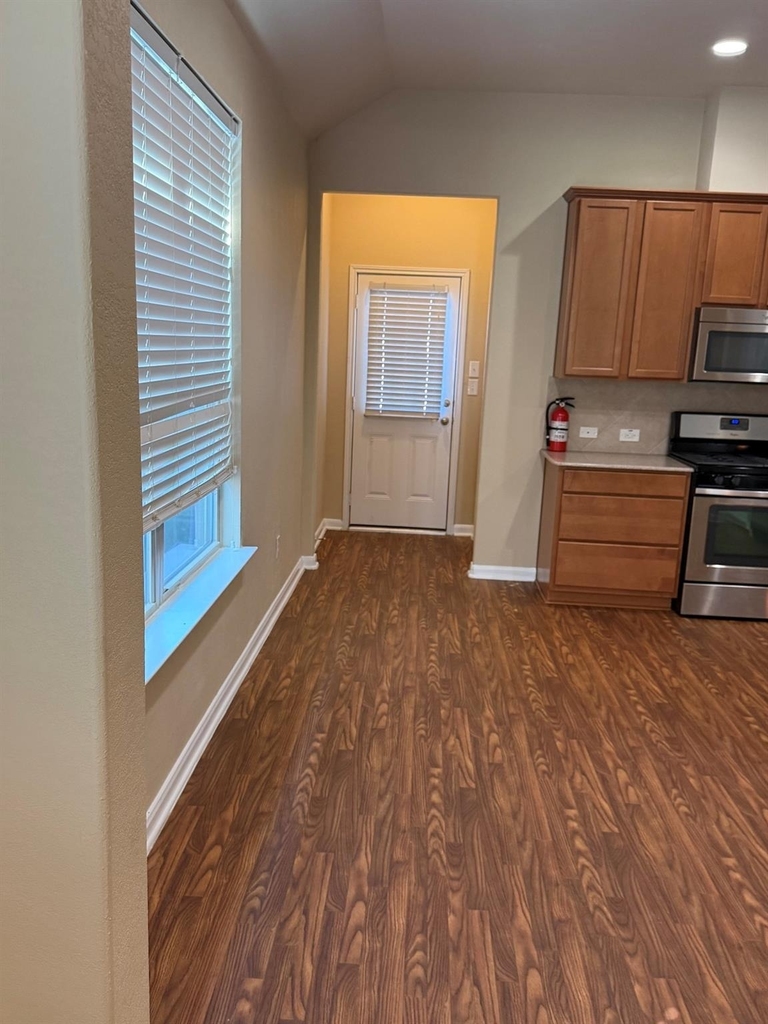 12918 Fenland Field Lane - Photo 12