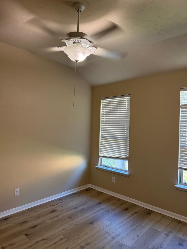 12918 Fenland Field Lane - Photo 4