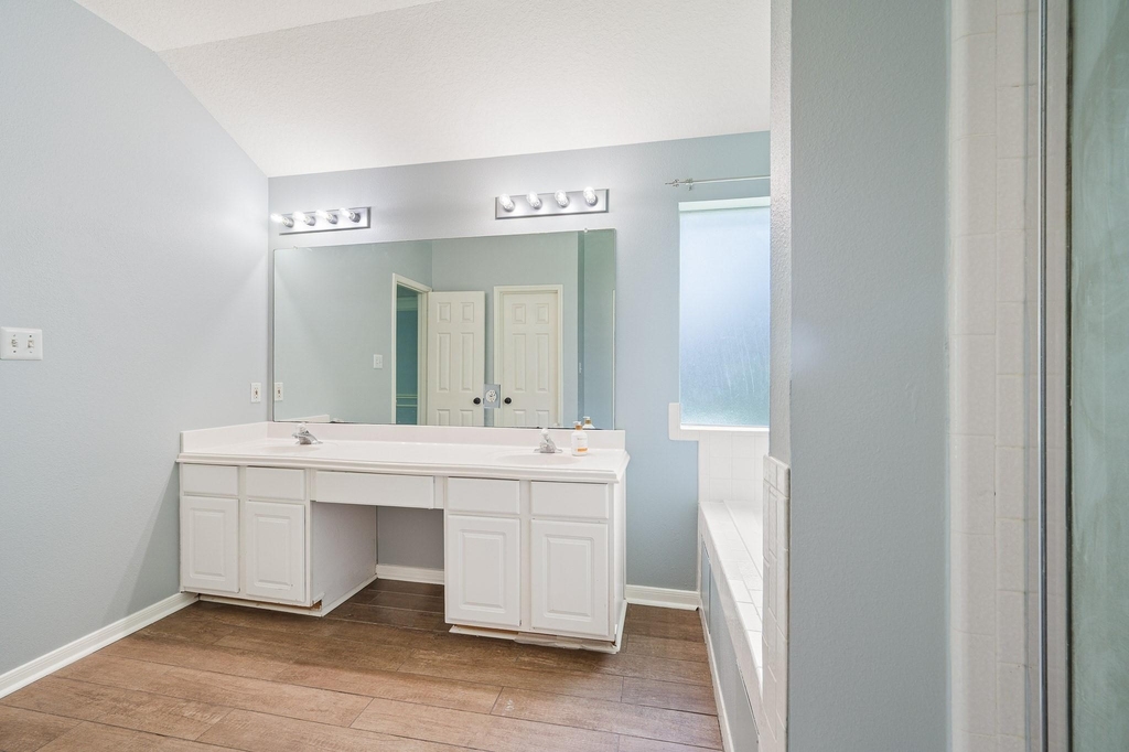 5827 Willow Park Drive - Photo 22
