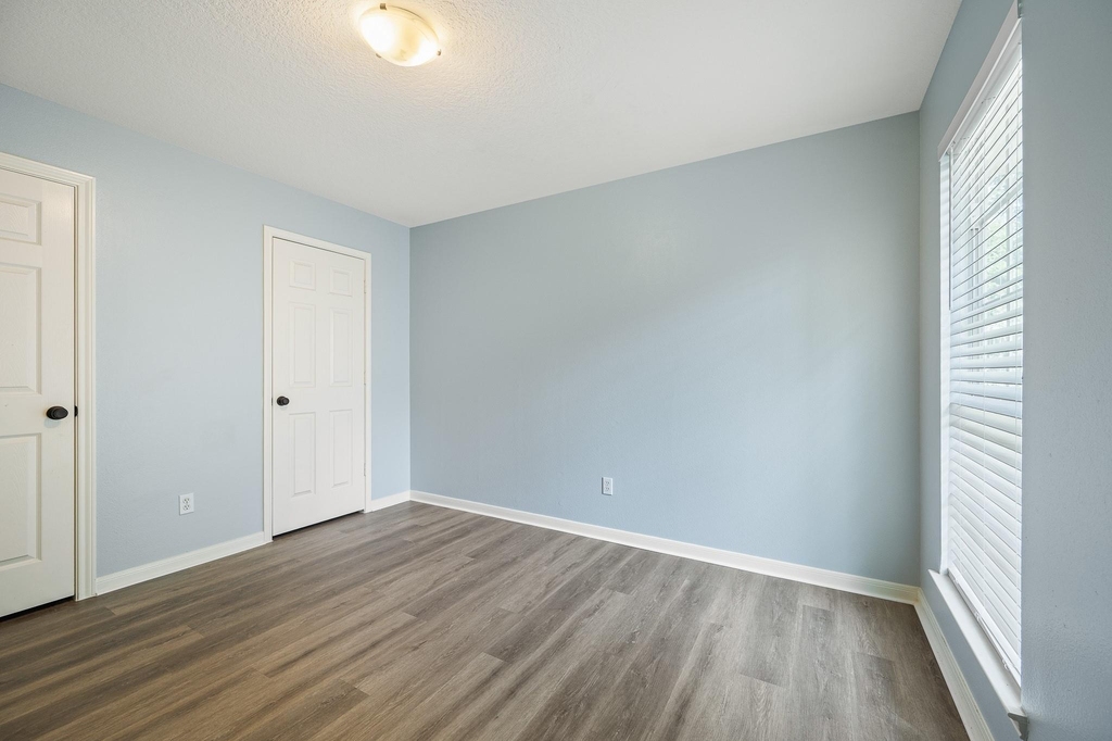 5827 Willow Park Drive - Photo 26