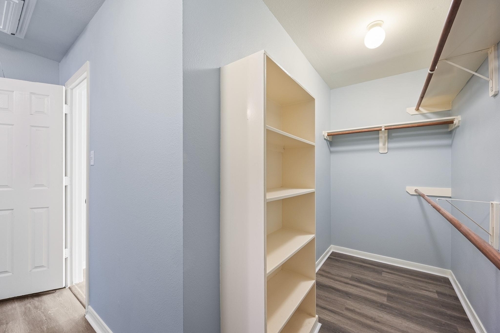 5827 Willow Park Drive - Photo 21
