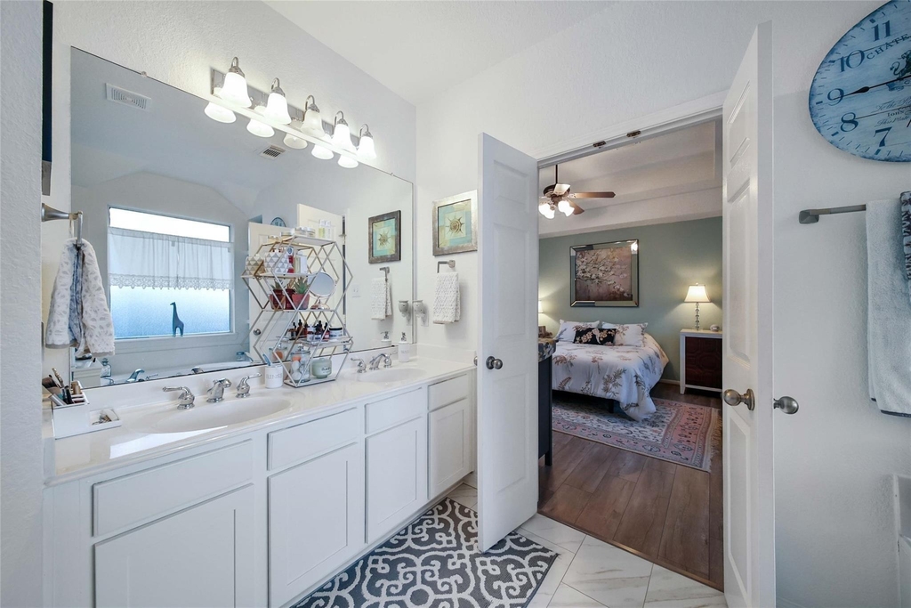 21619 Spring Vine Lane - Photo 23