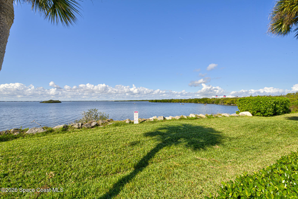 8903 Laguna Lane - Photo 42