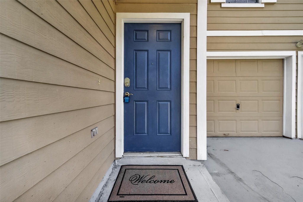 12819 Wisteria Park Drive - Photo 5