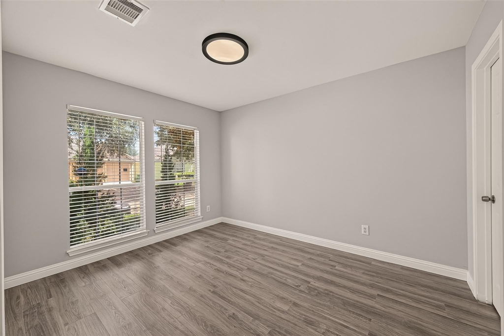 12819 Wisteria Park Drive - Photo 7