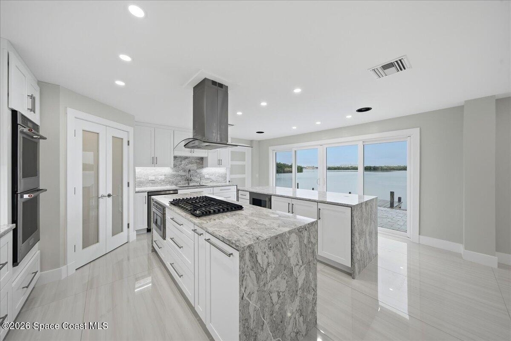 415 Island Drive - Photo 2