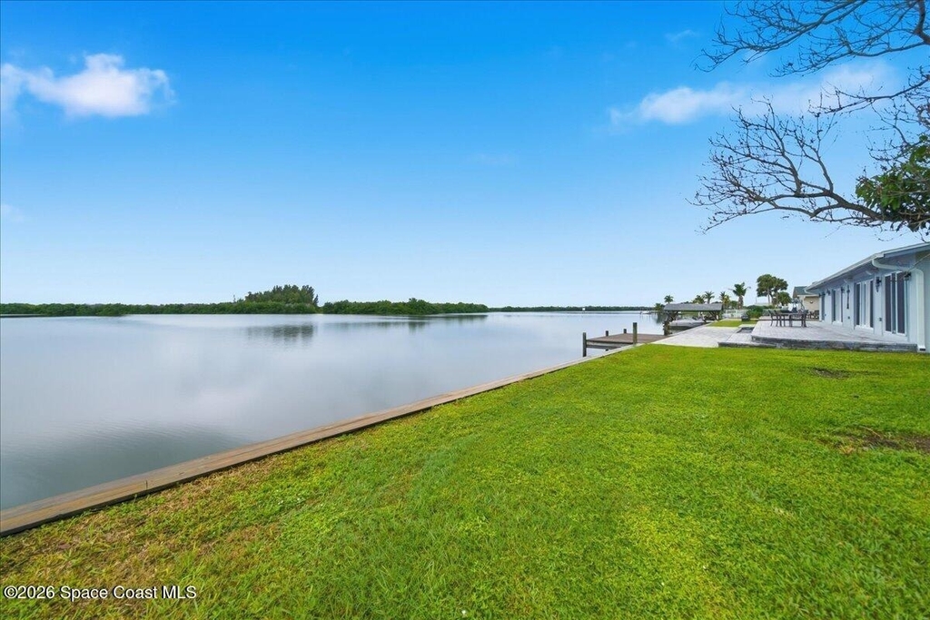 415 Island Drive - Photo 13