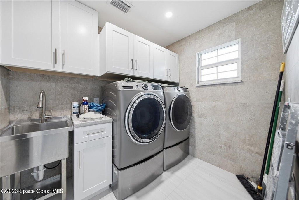 415 Island Drive - Photo 35