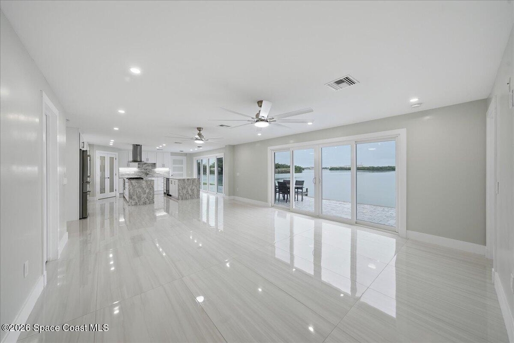 415 Island Drive - Photo 16