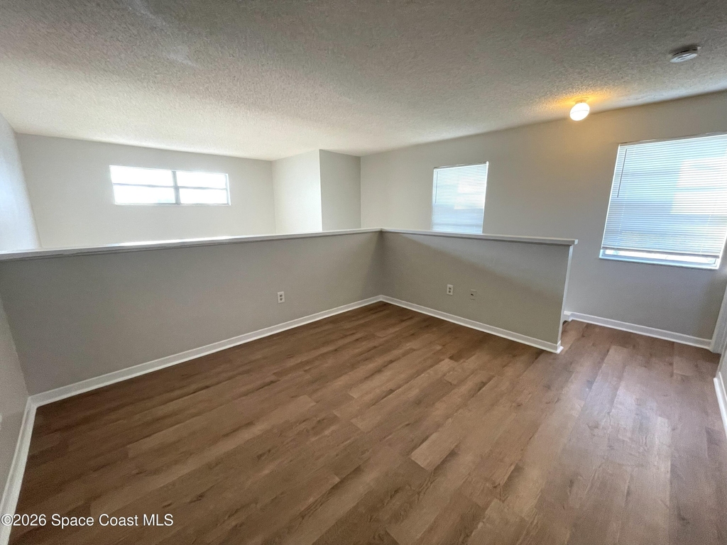 1448 Croftwood Drive - Photo 14