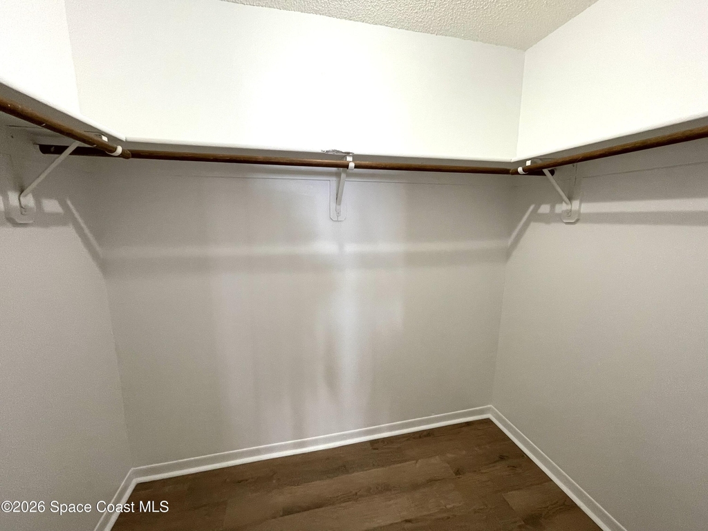 1448 Croftwood Drive - Photo 17
