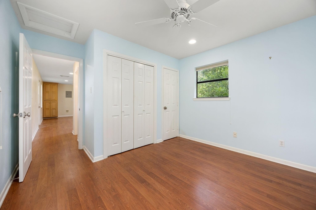 215 Caleta Circle - Photo 33