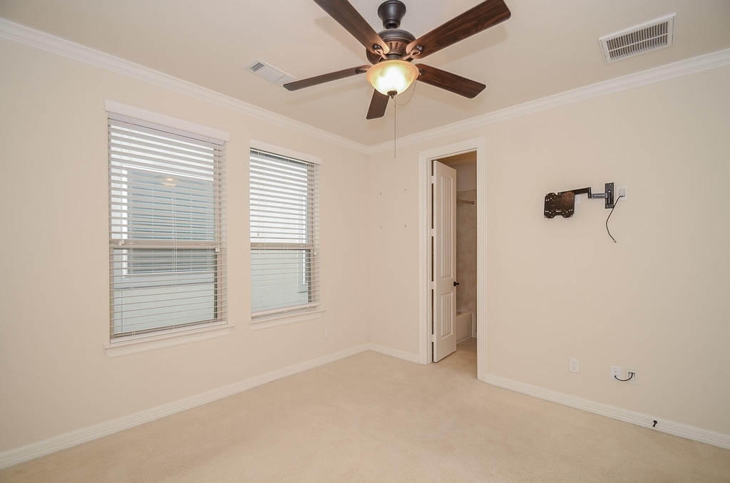 13216 Dartmoor Terrace Drive - Photo 21