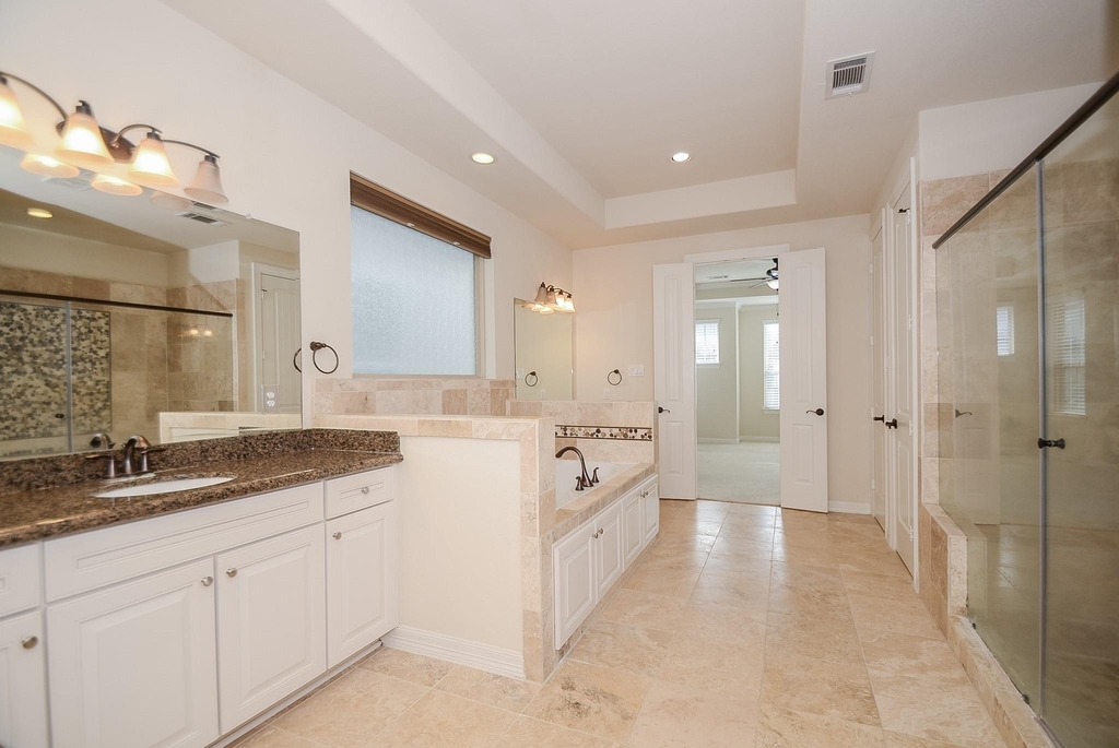13216 Dartmoor Terrace Drive - Photo 14